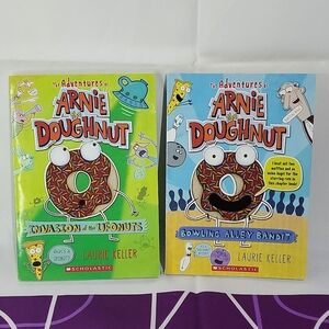 Arnie The Doughnut Books - Invasion of the Ufonuts & Bowling Alley Bandit (2 pk)